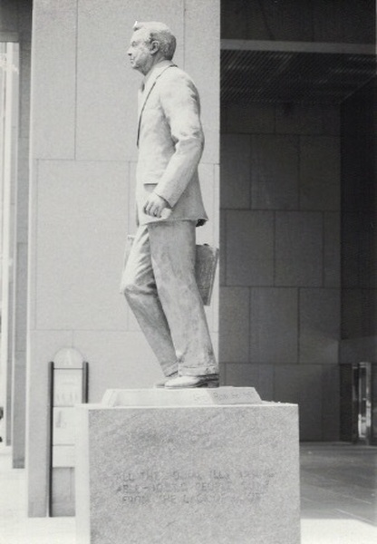 James A Rhodes Columbusmakesart Com En Us